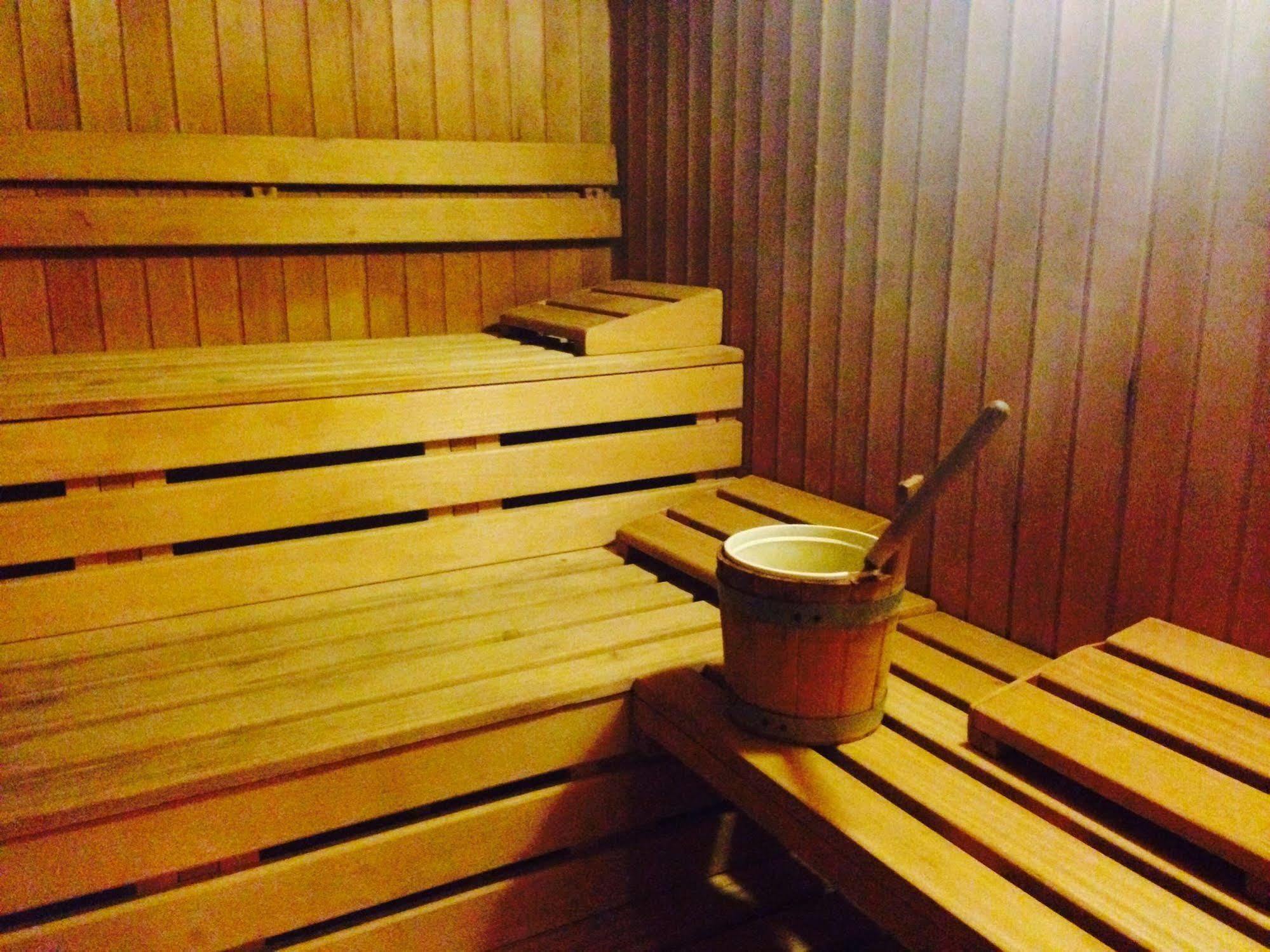 Hotel Miramonti 마돈나 디 캄필리오 외부 사진